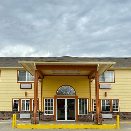 Super 8 By Wyndham Platte City Kansas City Area Экстерьер фото